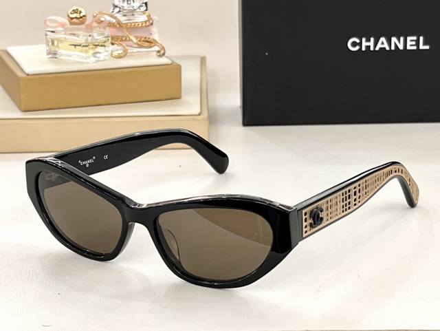 Chanel Model Ch71554A Size 52 -17-145